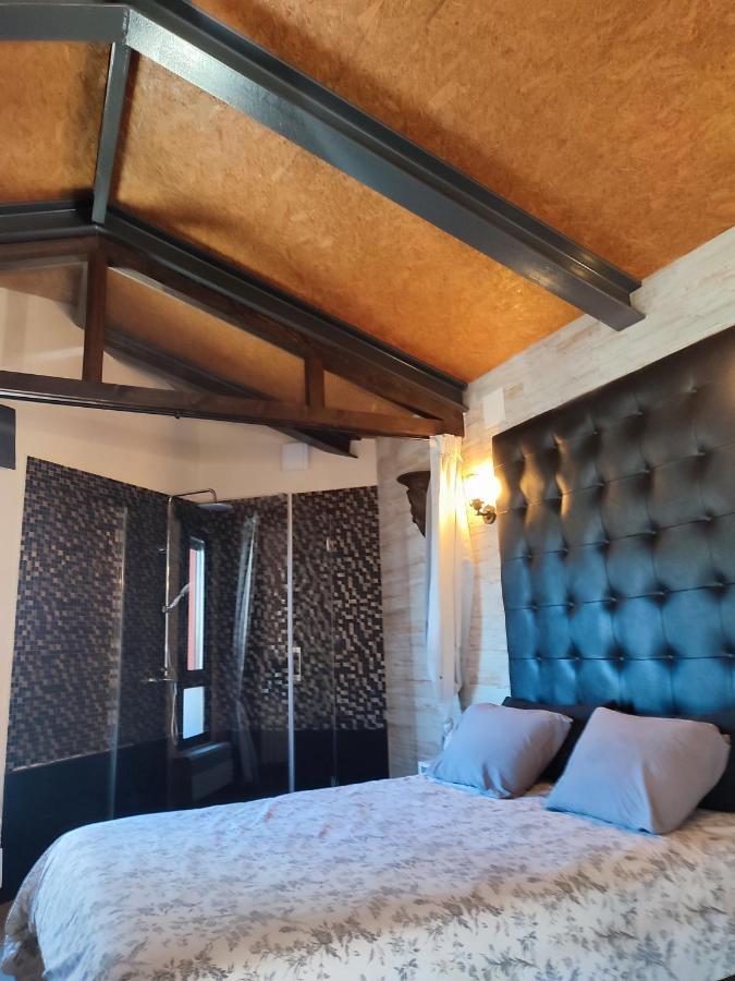La Casa De Las Cabilas Cuevas Del Valle Екстериор снимка